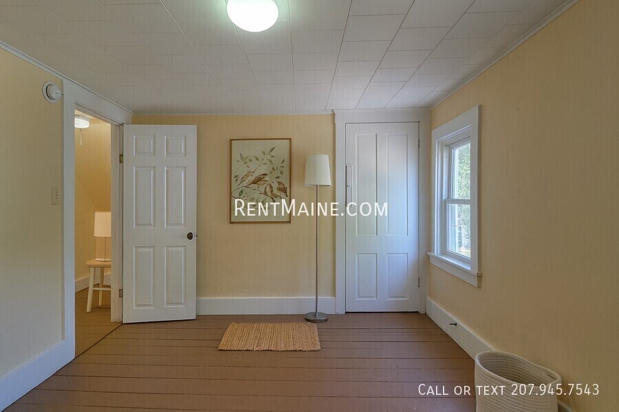 Building Photo - 16 Kendall St