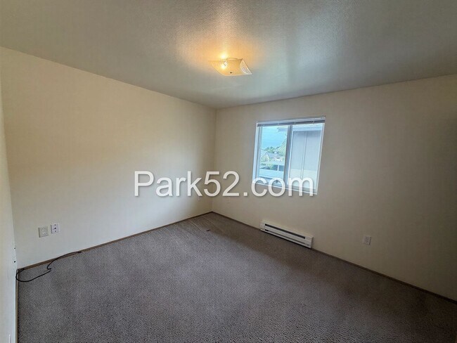 Building Photo - 4545 S Puget Sound Ave