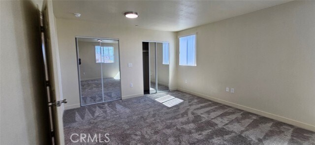 Building Photo - 3839 Woodlawn Ave