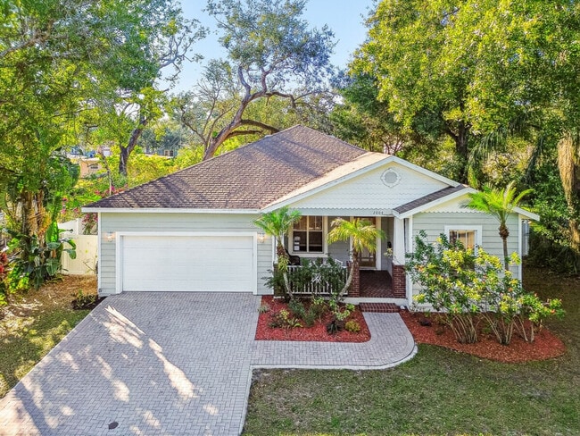 Building Photo - 2804 N Munro St