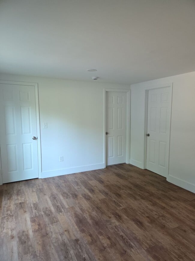 Building Photo - Newly remodeled home is located in Lancaster, SC 29720.