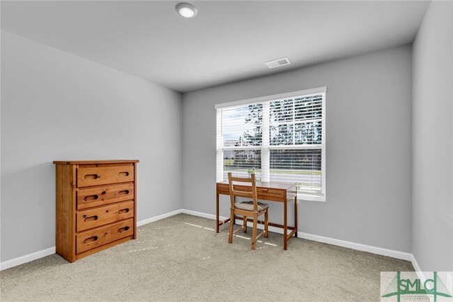 Building Photo - 216 Skylark Rd