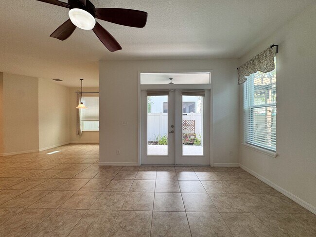 Building Photo - Windermere Landings Highly Desirable 3/2.5 Home...Beautifully Upgraded (2139 sq ft)! MUST SEE!