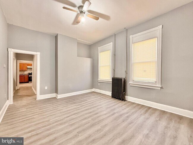 Building Photo - 840 Cumberland St