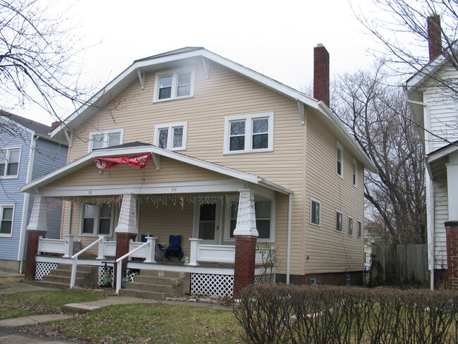 Primary Photo - 122 E Tompkins St