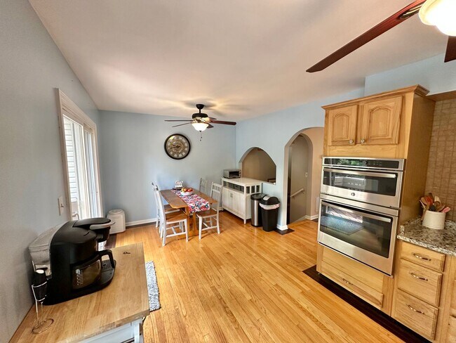 Building Photo - STAFFORD TOWNHOUSES - CLOSE TO QUANTICO