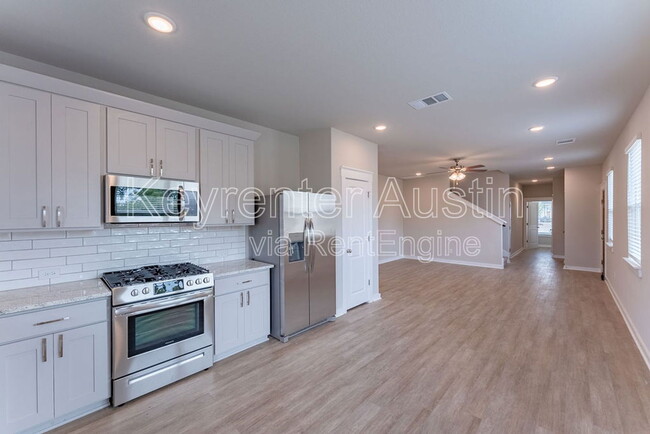 Building Photo - 2246 Rocoso Trl