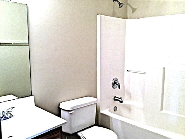 Building Photo - 137 Wildberry Ln