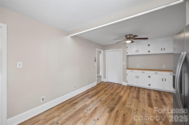 Building Photo - 4827 Harcourt Ln