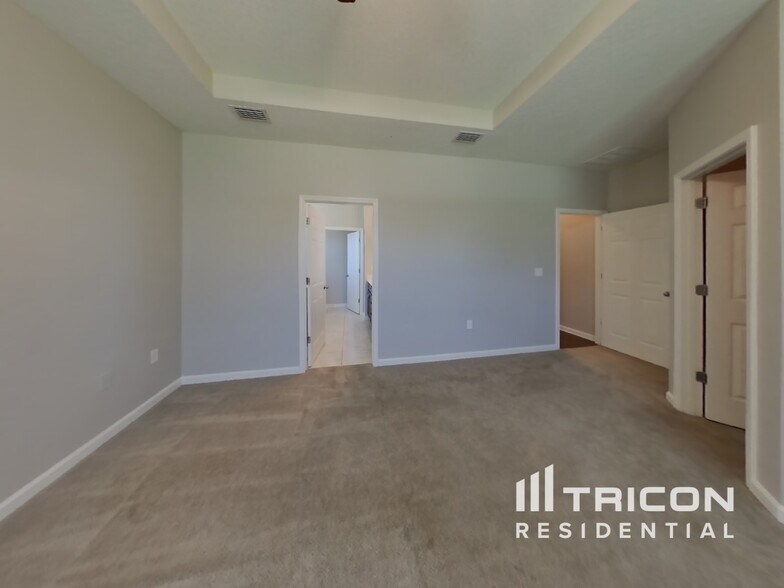 Building Photo - 11794 Parker Lakes Drive
