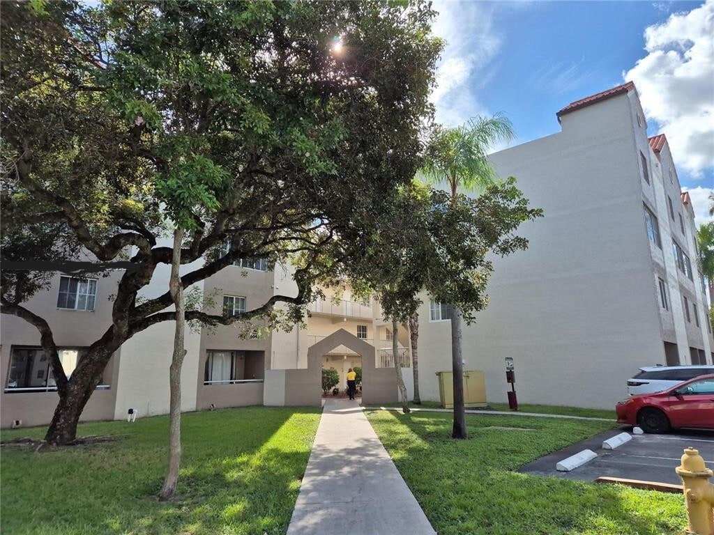 Building Photo - 6045 NW 186th St