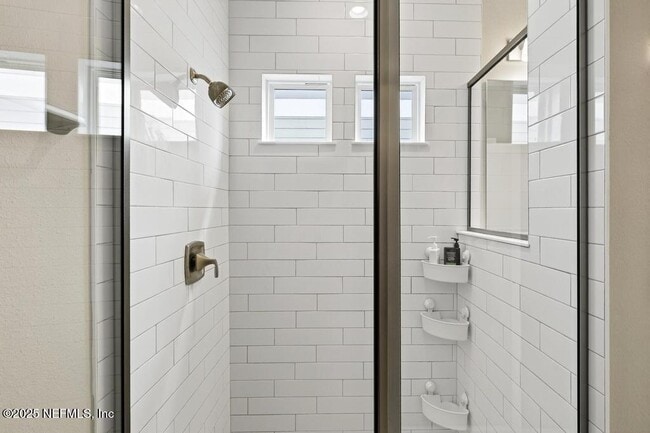 Building Photo - 542 Silver Landing Dr