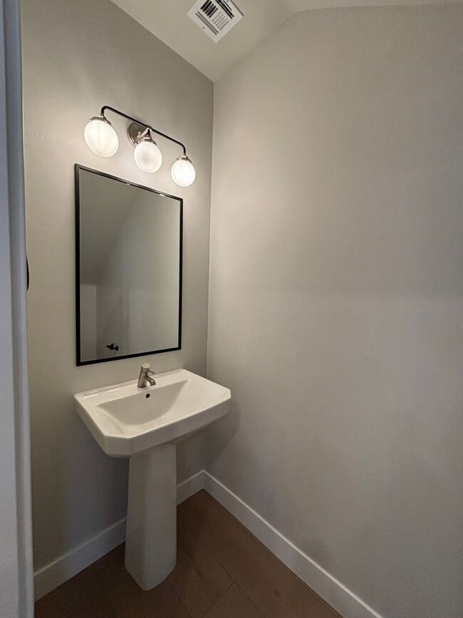 Building Photo - BRAND NEW END TOWNHOME FOR RENT + HALF OFF JANUARY RENT!