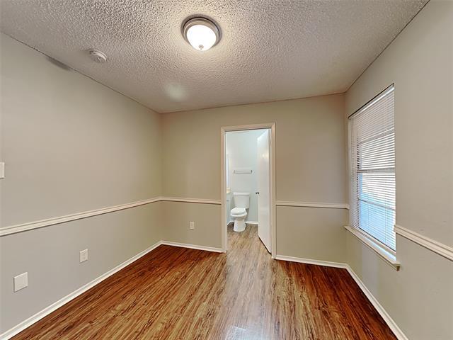 Building Photo - 628 E Renfro St