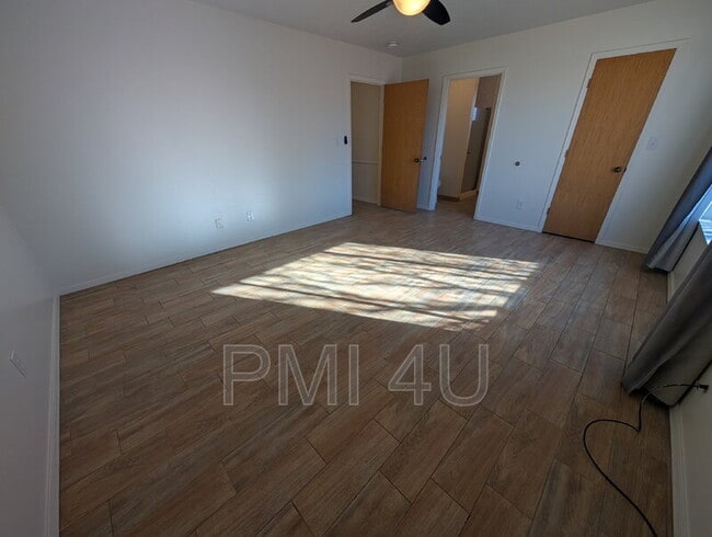 Building Photo - 3213 22nd Ave SE