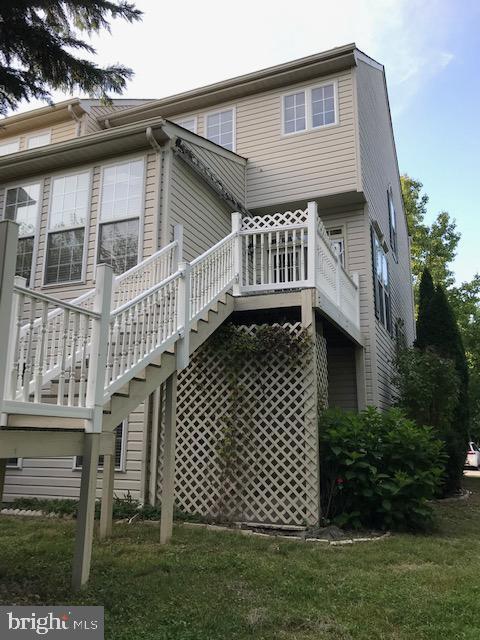 Building Photo - 10701 Enfield Dr