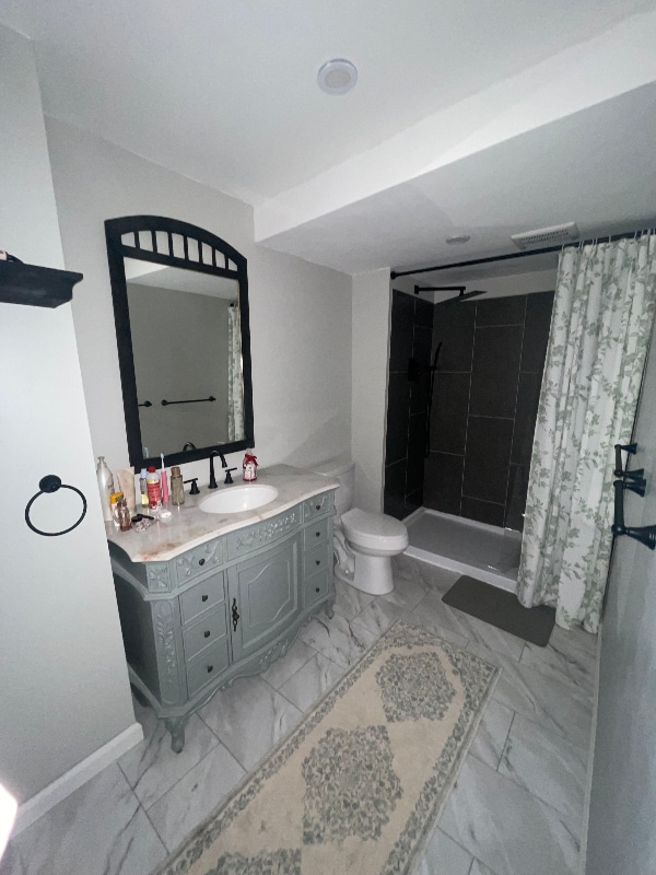 Building Photo - 2271 Sunburst Rd