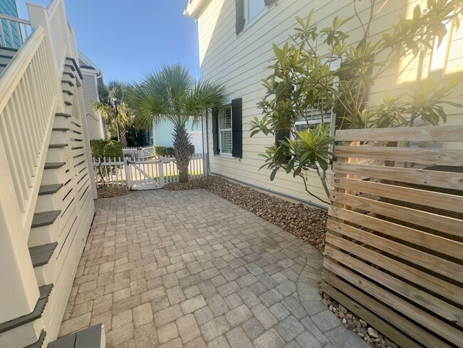 Building Photo - Luxury Rental Home in the Heart of Myrtle ...