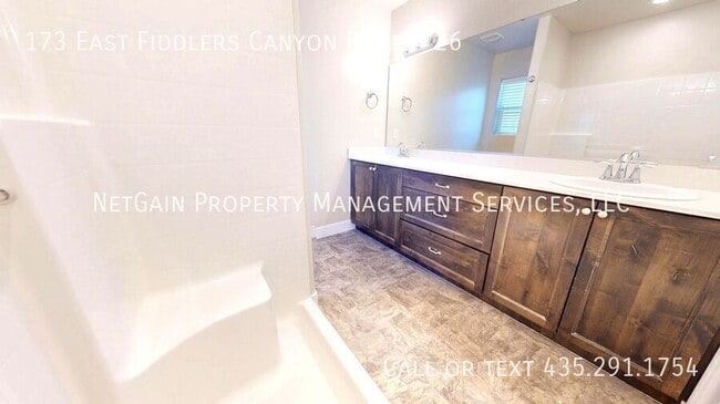 Building Photo - 173 E Fiddlers Canyon Rd
