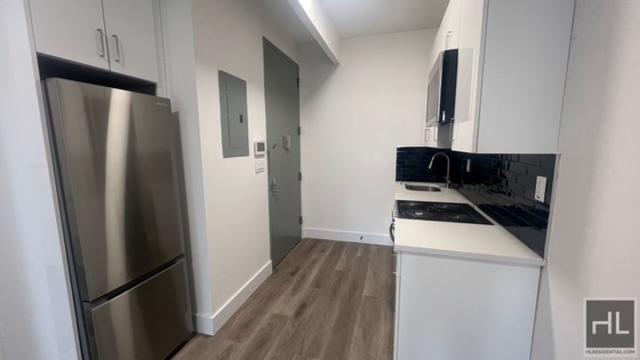 Building Photo - 1 bedroom in BROOKLYN NY 11226