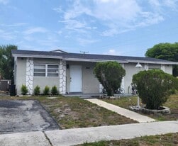 Building Photo - 5311 NE 10th Ave