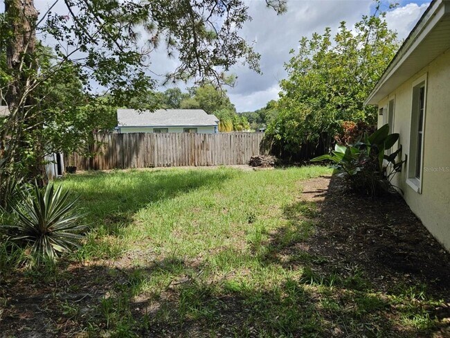 Building Photo - 3762 Hailey Ct