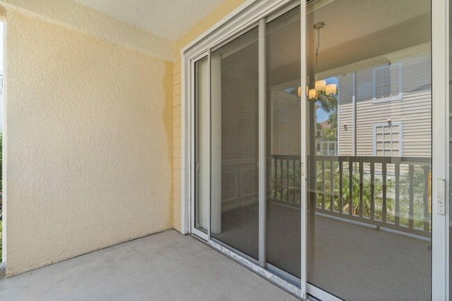 Building Photo - 276 Murcia Dr