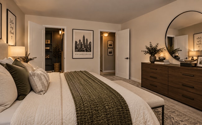 Building Photo - Heatherwood Apartments