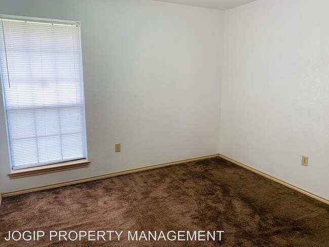 Building Photo - 2 br, 2 bath Apartment - 3141 TUDOR LANE
