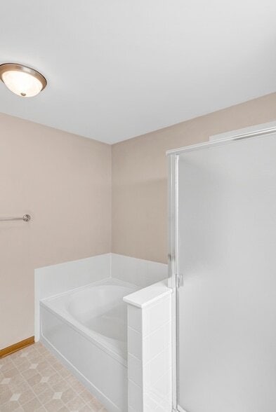 Building Photo - 10549 Wakefield Ln