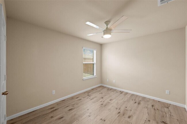 Building Photo - 1441 Star Meadow