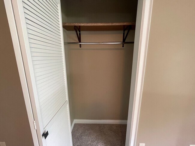 Building Photo - Remodeled 3 Bedroom Home!