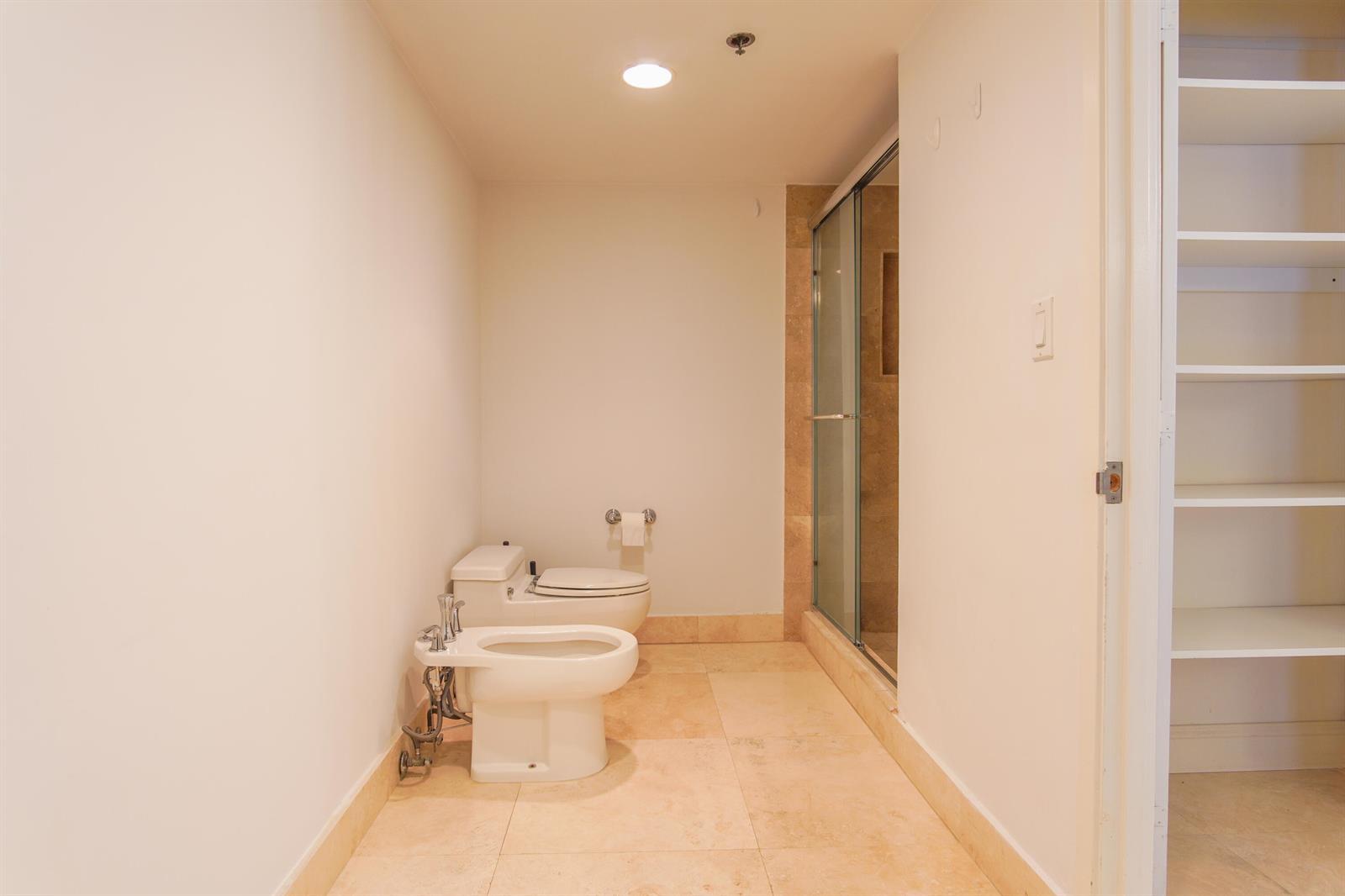 Building Photo - 251 Crandon Blvd