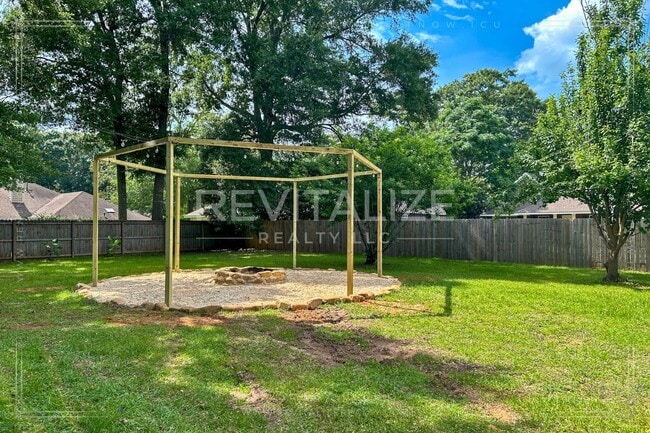 Building Photo - **Coming Soon** Stunning 3 Bedroom Home in...