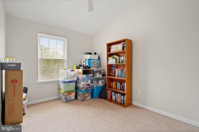 Building Photo - 13808 Branham Ct