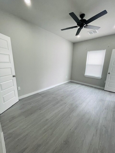 Building Photo - 8157 Tate St