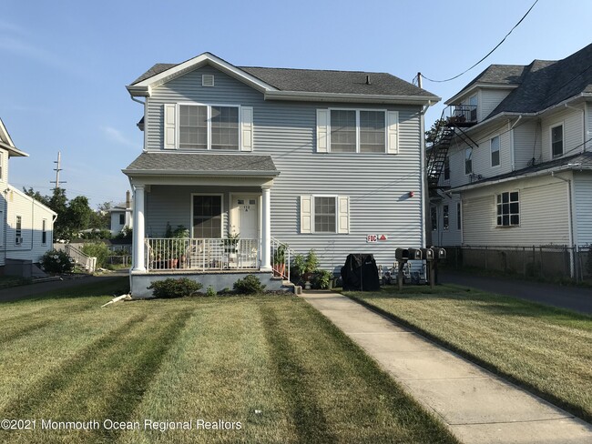 Primary Photo - 112 Morris Ave