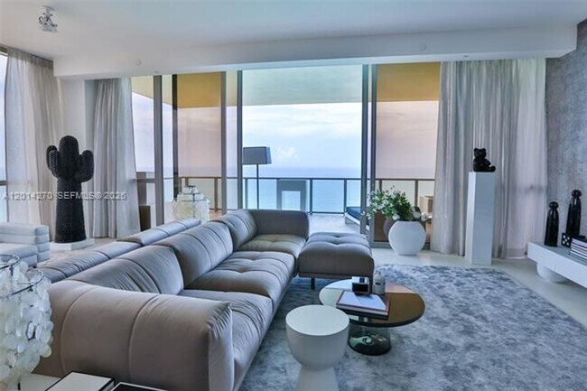 Building Photo - 17749 Collins Ave