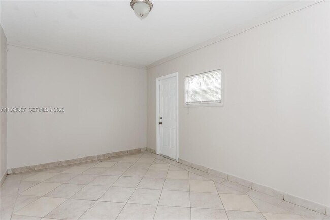 Building Photo - 6331 Southgate Blvd