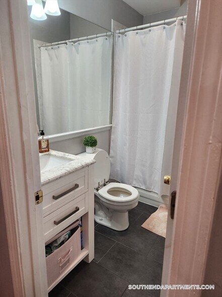 Building Photo - 469 Massachusetts Ave