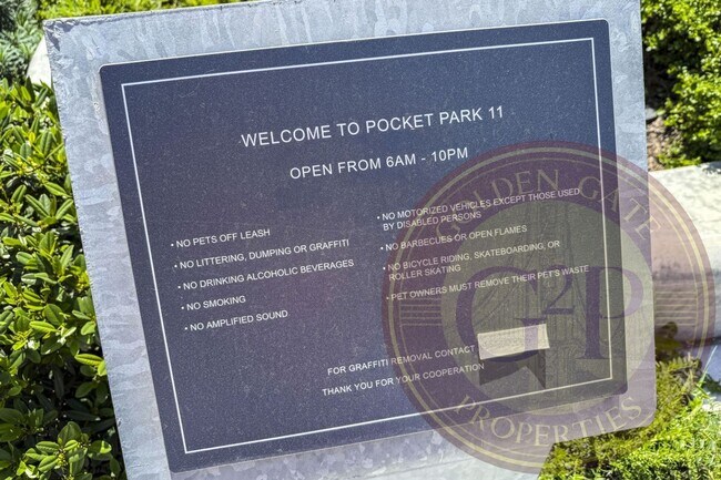 Building Photo - SF Shipyard - 3 BR, 2.5 BA Townhouse 1,634 Sq. Ft. - 3D Virtual Tour, 2-Car Garage