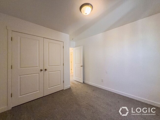 Building Photo - 11627 S Frost View Ln