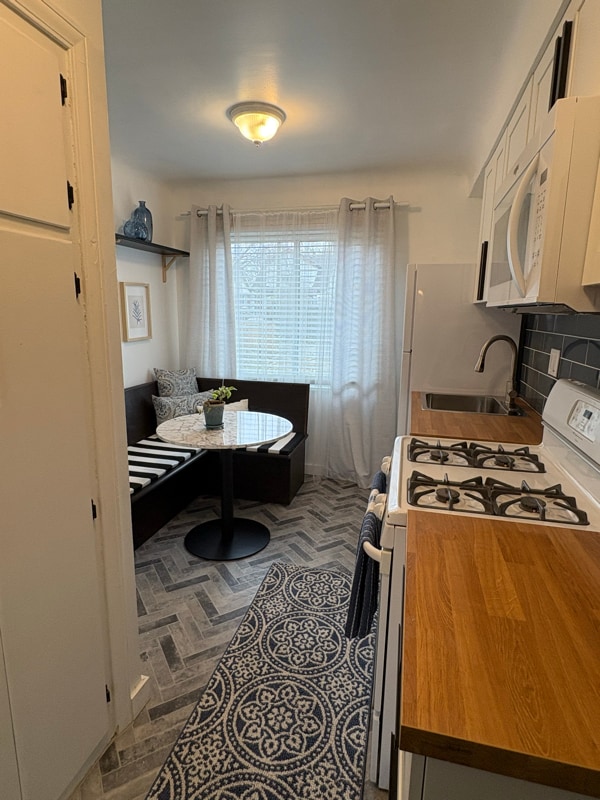 Building Photo - 14550 Southfield Fwy