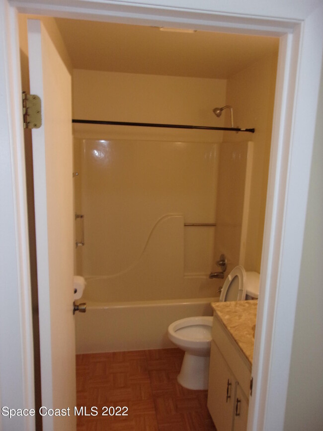 Building Photo - 3074 Sea Gate Cir