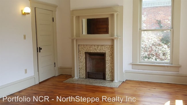 Building Photo - 84-86 W 2nd Ave