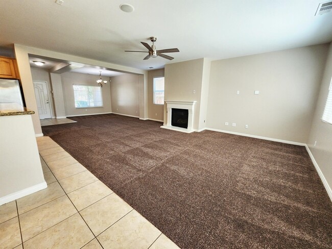 Building Photo - 5104 Villa Bella Ln