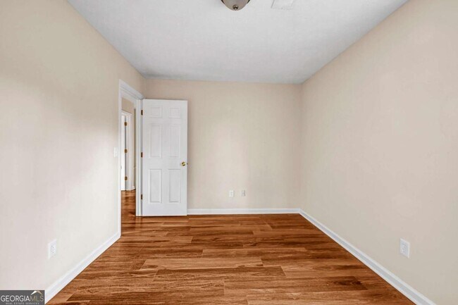 Building Photo - 1600 Dillwood Ct