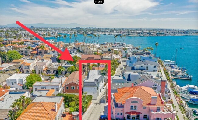 Building Photo - 15 Via Di Roma Walk