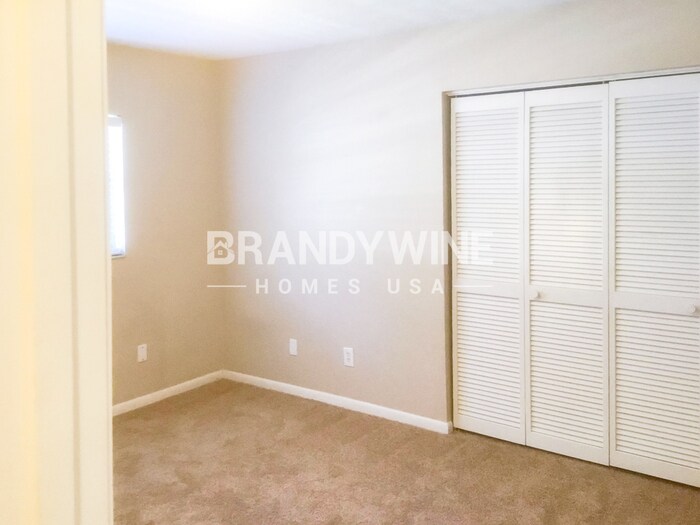 Building Photo - 1608 Robin Ln