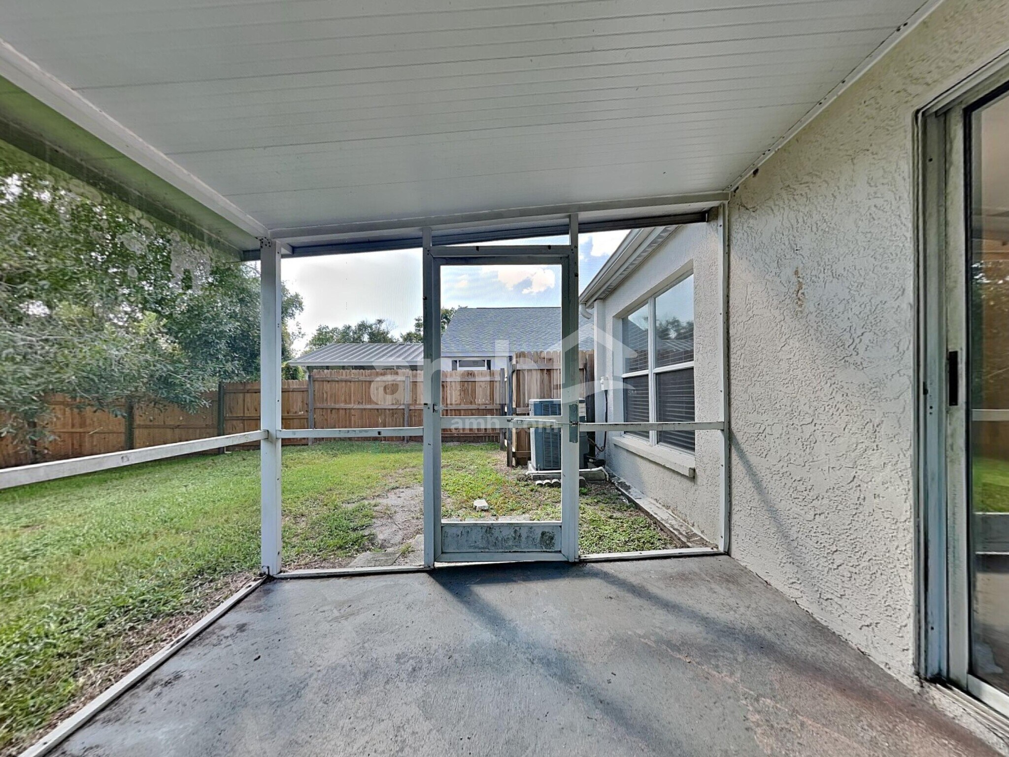 Building Photo - 29812 Morningmist Dr